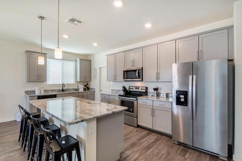 1743 E Grove St, Phoenix, AZ 85040 photo 4