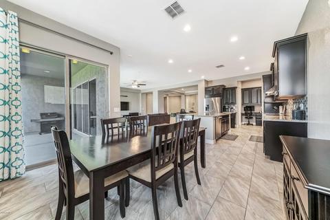 3898 E Chestnut Ln, Gilbert, AZ 85298 photo 12