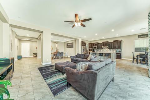 3898 E Chestnut Ln, Gilbert, AZ 85298 photo 9