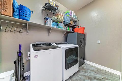 3898 E Chestnut Ln, Gilbert, AZ 85298 photo 35