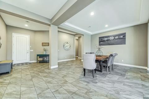 3898 E Chestnut Ln, Gilbert, AZ 85298 photo 7