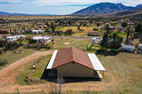 5040 E Hillcrest Dr, Hereford, AZ 85615 photo 2