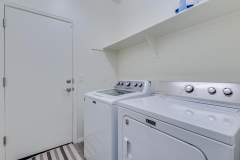 2433 E Gillcrest Rd, Gilbert, AZ 85298 photo 9