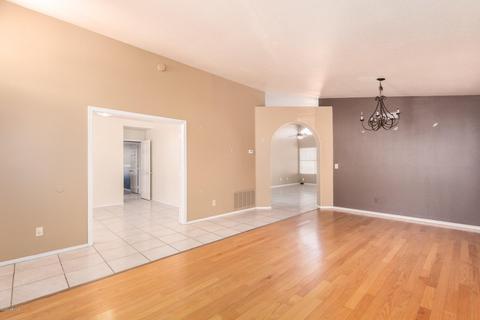 4564 E Thistle Landing Dr, Phoenix, AZ 85044 photo 4