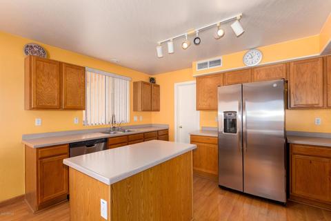 1334 E Betsy Ln, Gilbert, AZ 85296 photo 3