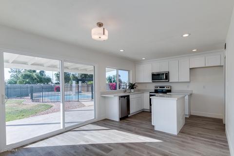 2018 S Davis Cir, Mesa, AZ 85210 photo 8