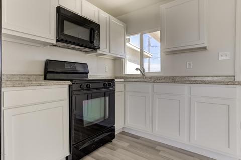 1611 S 28th Dr, Phoenix, AZ 85009 photo 7