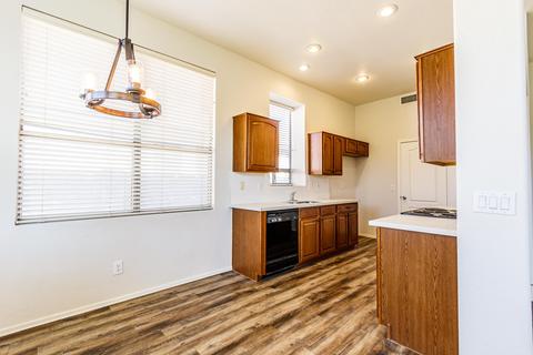 3675 E Cody Ave, Gilbert, AZ 85234 photo 9
