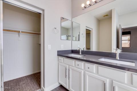 2462 S Stuart Ave, Gilbert, AZ 85295 photo 20