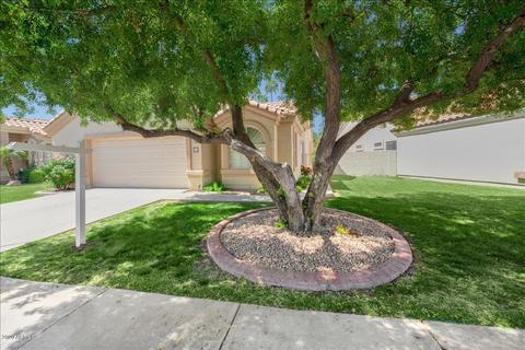 1346 W Clear Spring Dr, Gilbert, AZ 85233 photo 1