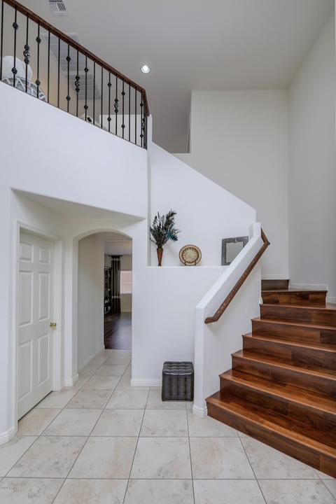 2526 E Barbed Wire Pass, Phoenix, AZ 85024 photo 8