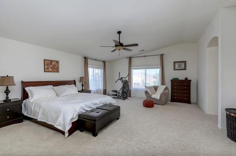 2526 E Barbed Wire Pass, Phoenix, AZ 85024 photo 11