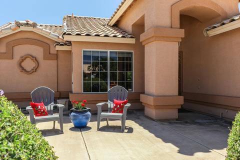 2235 E Sherri Dr, Gilbert, AZ 85296 photo 3