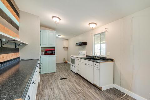 1966 E Junction St, Apache Junction, AZ 85119 photo 8