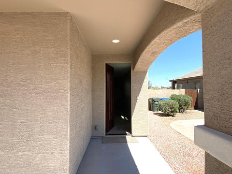7416 W Wolf St, Phoenix, AZ 85033 photo 4