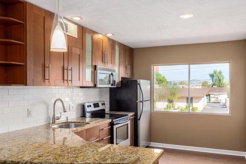 721 E Montebello Ave #202, Phoenix, AZ 85014 photo 1