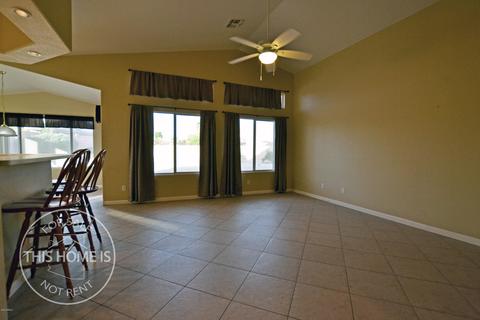 11362 E Downing Cir, Mesa, AZ 85207 photo 3