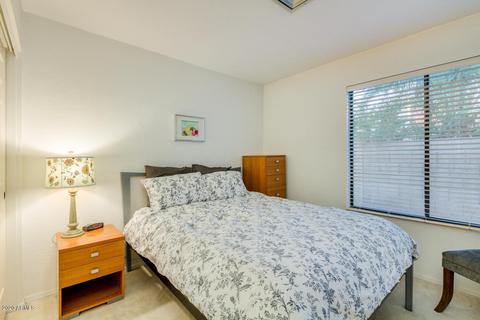 3907 E Shannon St, Phoenix, AZ 85044 photo 32