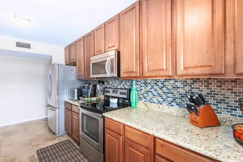 1623 E Broadmor Dr, Tempe, AZ 85282 photo 9