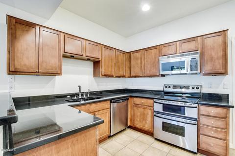 1750 E Ocotillo Rd #15, Phoenix, AZ 85016 photo 4
