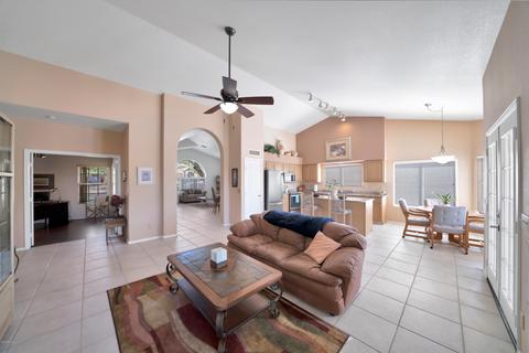 943 E South Fork Dr, Phoenix, AZ 85048 photo 10