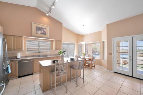 943 E South Fork Dr, Phoenix, AZ 85048 photo 14
