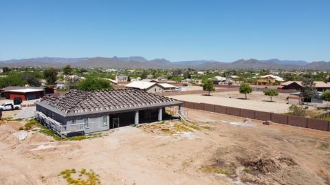 117 E Cavalry Dr, Phoenix, AZ 85086 photo 2