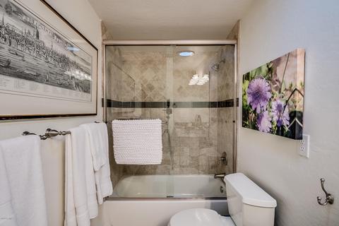 4547 E Devonshire Ave, Phoenix, AZ 85018 photo 12
