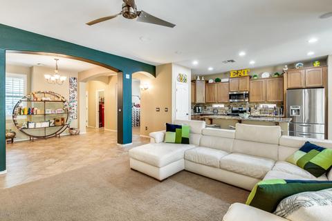 736 E Hummingbird Way, Gilbert, AZ 85297 photo 10