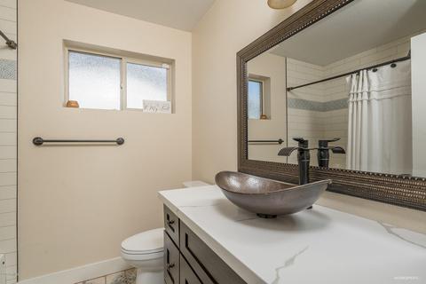 4336 E Winchcomb Dr, Phoenix, AZ 85032 photo 13
