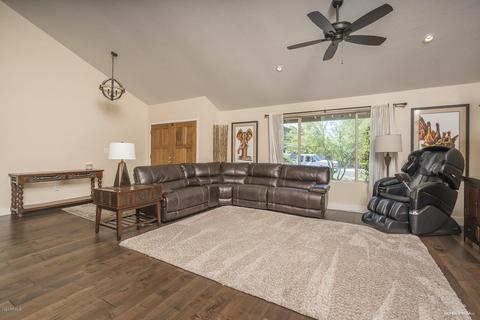 4336 E Winchcomb Dr, Phoenix, AZ 85032 photo 5