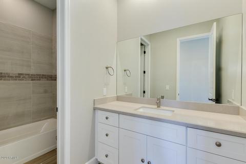2701 E Southgate Ave, Phoenix, AZ 85040 photo 7