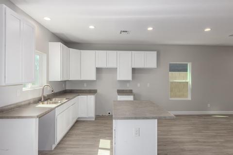 1014 E Odeum Ln, Phoenix, AZ 85040 photo 11