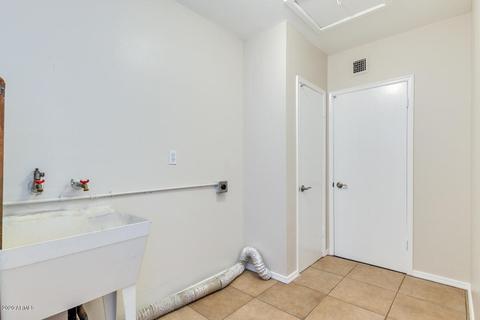 18 E Foothill Dr, Phoenix, AZ 85020 photo 10