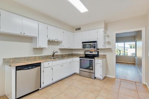 18 E Foothill Dr, Phoenix, AZ 85020 photo 11