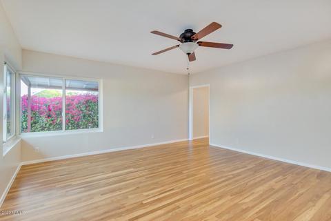 18 E Foothill Dr, Phoenix, AZ 85020 photo 8