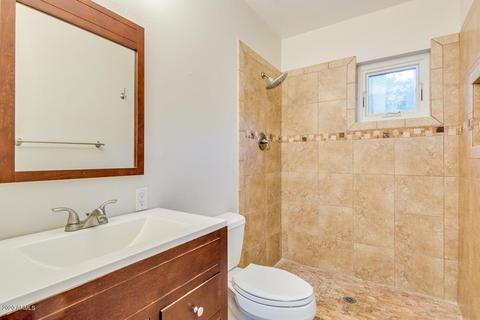 18 E Foothill Dr, Phoenix, AZ 85020 photo 17