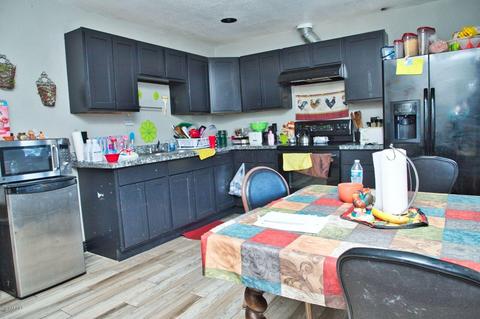 832 E Chipman Rd, Phoenix, AZ 85040 photo 9