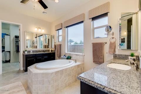 2896 E Warbler Rd, Gilbert, AZ 85297 photo 23