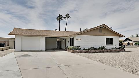 2323 E Riviera Dr, Tempe, AZ 85282 photo 1