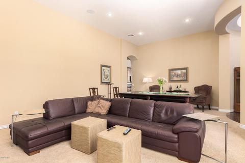 10307 S 16th Dr, Phoenix, AZ 85041 photo 4