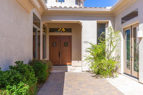 10307 S 16th Dr, Phoenix, AZ 85041 photo 2