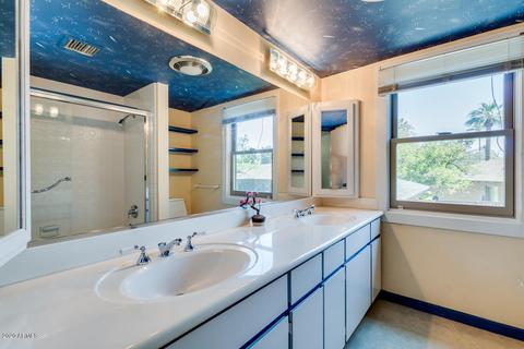 214 E Cactus Wren Dr, Phoenix, AZ 85020 photo 16
