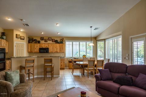 4719 E Nightingale Ln, Gilbert, AZ 85298 photo 9