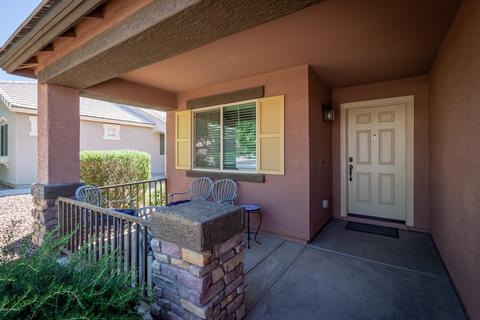 7912 S Sorrell Ln, Gilbert, AZ 85298 photo 2