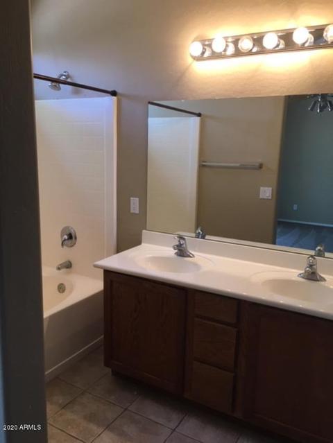 4340 E Shannon St, Gilbert, AZ 85295 photo 9