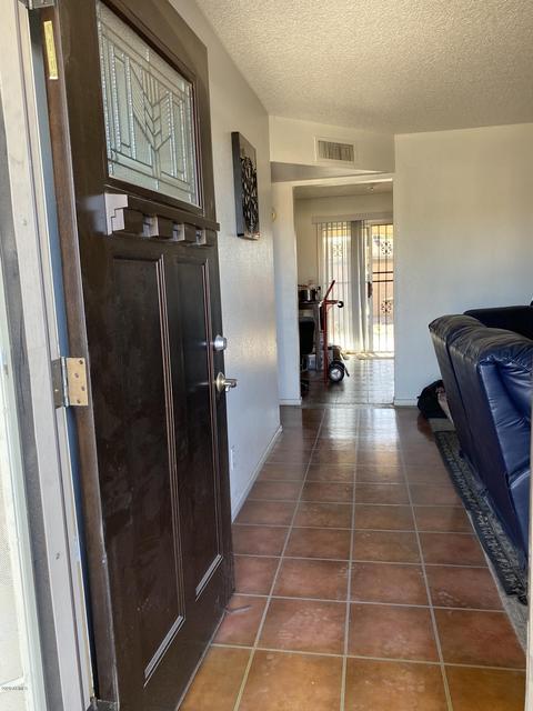 8430 S 9th Pl, Phoenix, AZ 85042 photo 5