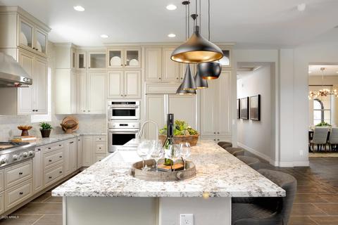 1696 E Gillcrest Rd, Gilbert, AZ 85298 photo 4