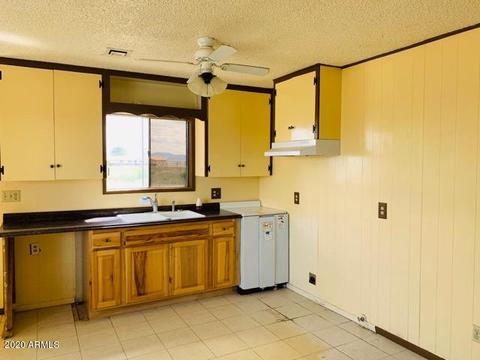 161 N Taylor Rd, Willcox, AZ 85643 photo 9