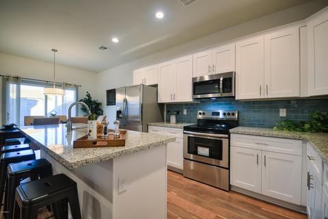 5012 S 23rd Dr, Phoenix, AZ 85041 photo 10
